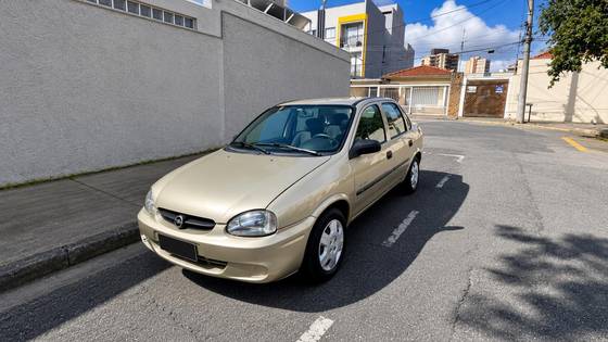 CHEVROLET CLASSIC 1.0 MPFI SPIRIT 8V FLEX 4P MANUAL CHEVROLET CLASSIC 1.0 MPFI SPIRIT 8V FLEX 4P MANUAL